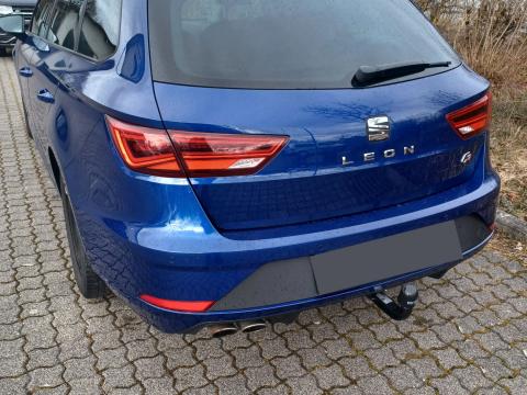 Anhängerkupplung nachrüsten SEAT Leon Auto Till München Anhängerkupplung nachrüsten SEAT Leon Auto Till München