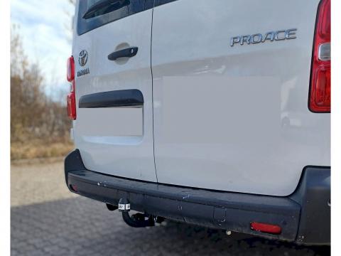 Toyota Proace Anhängerkupplung GDW abnehmbar Auto Till München