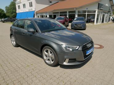 Audi A3 Sportback Monsungrau metallic weiß Auto Till Höhenkirchen freie Werkstatt