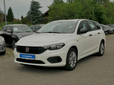 Fiat Tipo Kombi Gelato weiß freie Werkstatt Auto Till Höhenkirchen