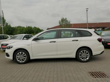 Fiat Tipo Kombi Gelato weiß freie Werkstatt Auto Till Höhenkirchen
