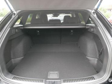 Mazda 6 2019 Sports-Line Plus-Paket Onyxschwarz Kofferraum