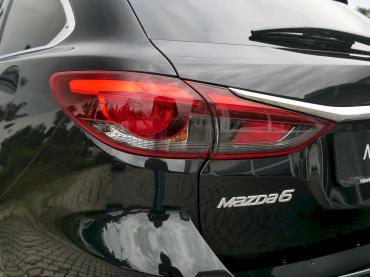 Mazda 6 2019 Sports-Line Plus-Paket Onyxschwarz Rückscheinwerfer