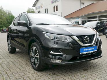 Nissan Qashqai N Connecta black metallic freie Werkstatt Auto Till Höhenkirchen